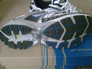 brooks-adrenaline-gts-10-features